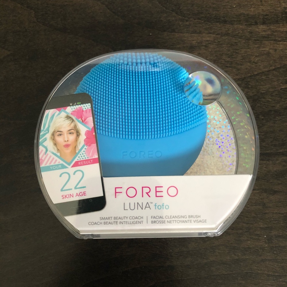 NWT Foreo Luna fofo smart cleansing device